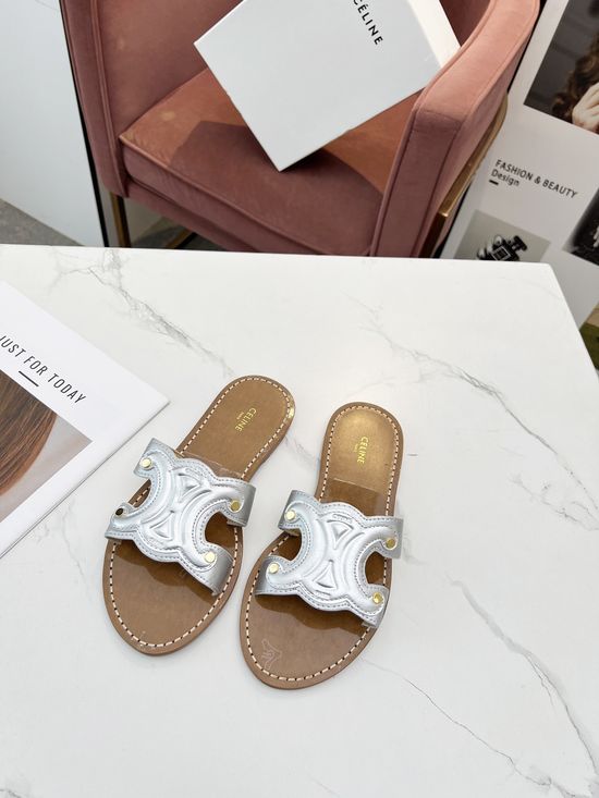Celine Cowhide Embossed Logo Toe Separator Shoes