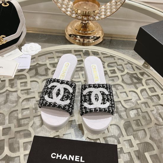 Chanel Classic Wedge Platform Casual Slide Sandals