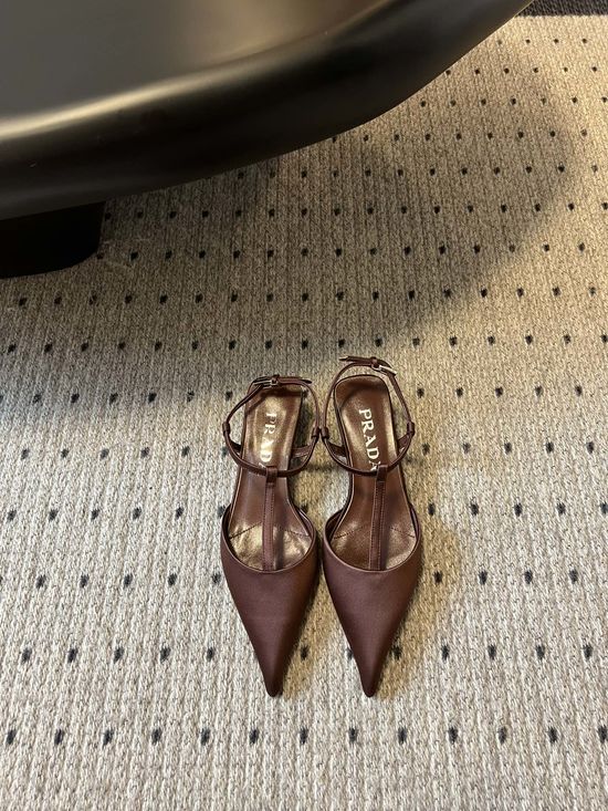 Prada Pointed Toe T-strap Heels Elegant Stylish Dress Shoes