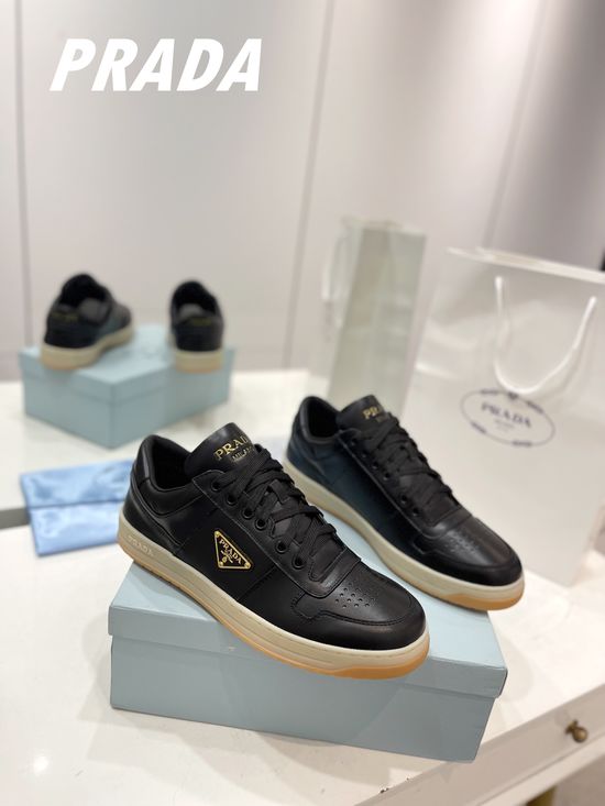 Prada High Quality Minimalist Sporty Leather Comfort Sneakers