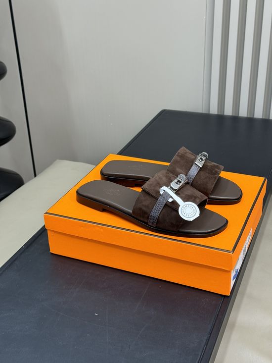 Hermes Classic Flat Slippers Cowhide Denim Upper Leather Sole