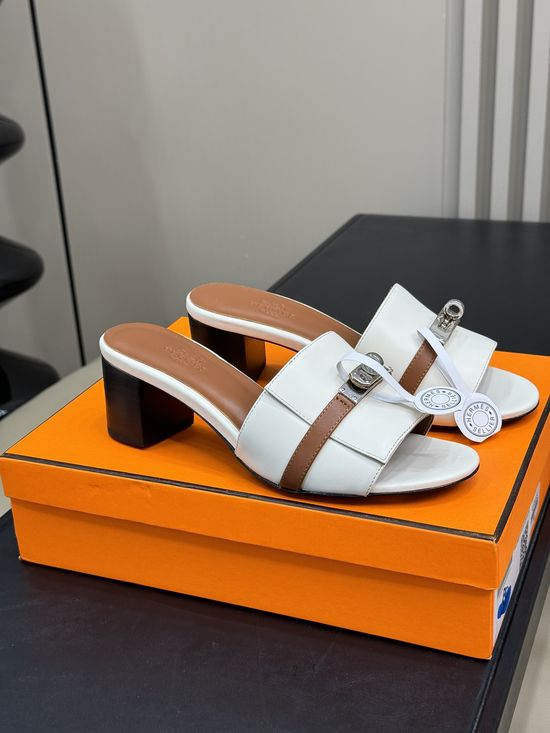 Hermes Classic Flat Slippers Cowhide Upper Lining Sole