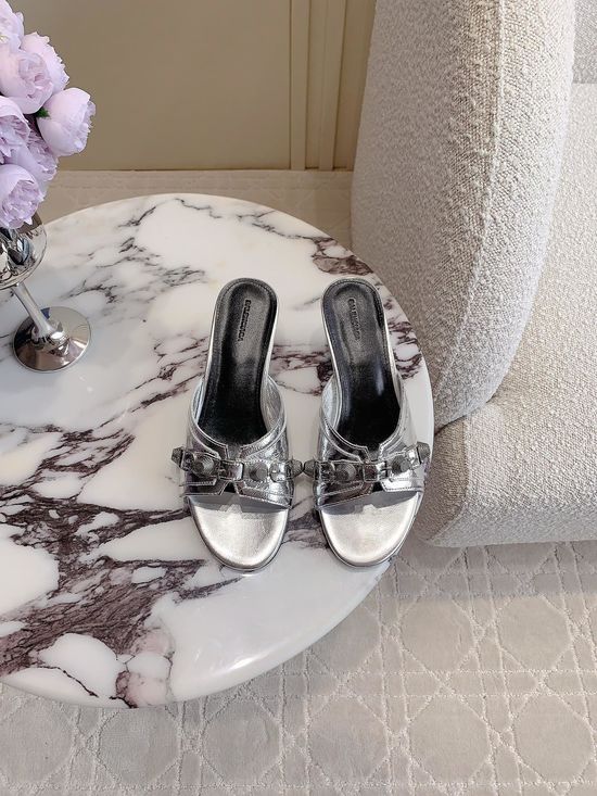Balenciaga Studded Low Heel Slides Durable Genuine Leather Outsole