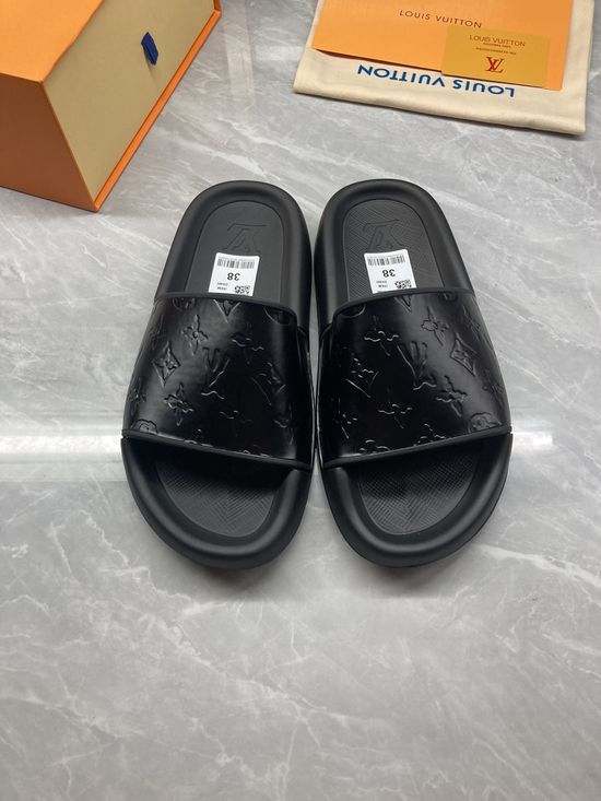 Louis Vuitton Comfortable Durable Premium Fashion Casual Slippers