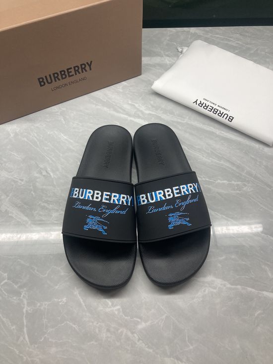 Burberry Flat Casual Beach Slides Lightweight Comfortable Daily
