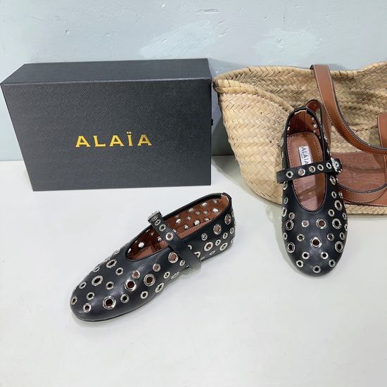 Alaia Hollow Out Metal Buckle Flat Loafer Shoes