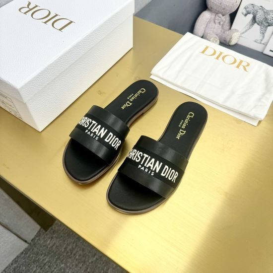 Christian Dior CD Embroidered Leather Comfortable Stylish Slide Sandals