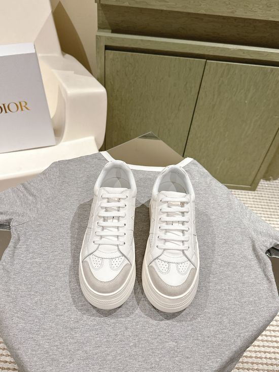 Christian Dior Leather Platform Casual Sneakers with Star Details