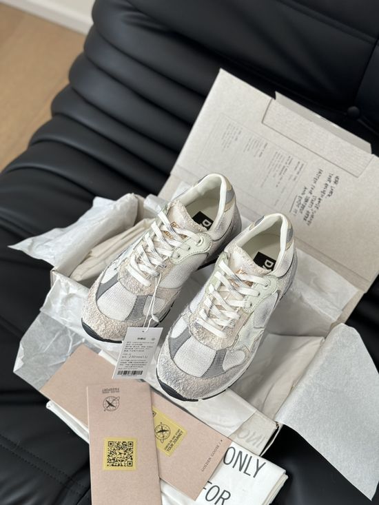Golden Goose Casual Graffiti Distressed Sneakers Versatile Daily Footwear