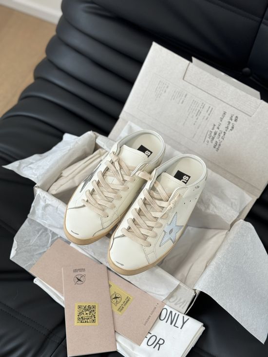 Golden Goose Casual Graffiti Distressed Sneakers Versatile Daily Footwear