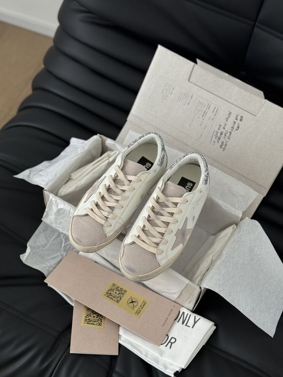 Golden Goose Casual Graffiti Distressed Sneakers Versatile Daily Footwear