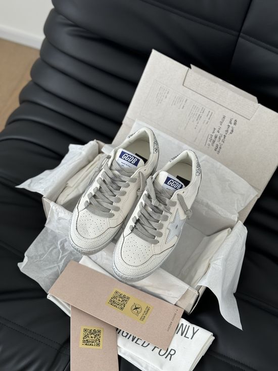 Golden Goose Casual Graffiti Distressed Sneakers Versatile Daily Footwear