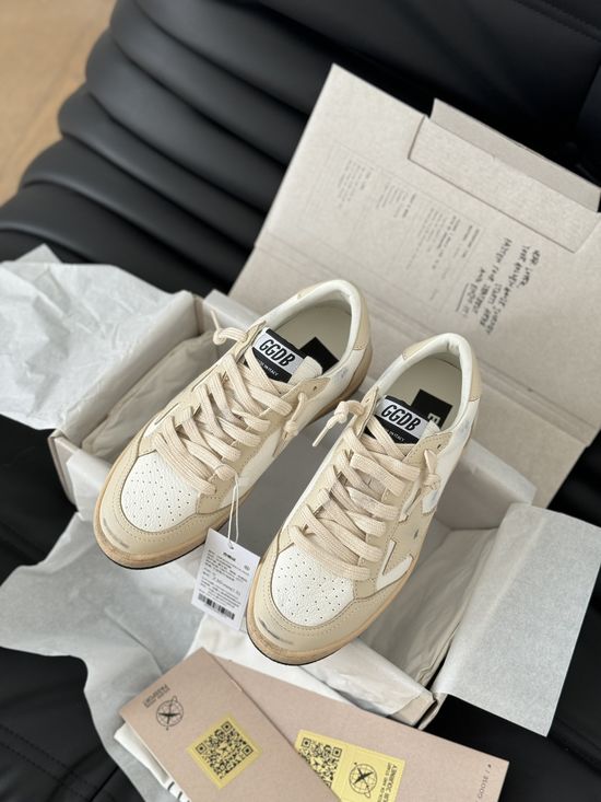 Golden Goose Casual Graffiti Distressed Sneakers Versatile Daily Footwear