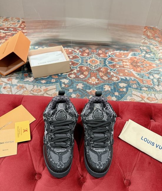 Louis Vuitton LV Premium Leather Skate Sneakers Breathable Casual Comfortable Footwear