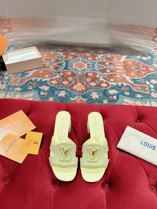 Louis Vuitton Premium Soft Leather Flat Slide Sandals With Logo Detail