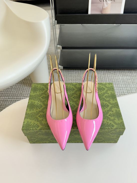 Gucci Chic Pointed Toe Flat Bottom Comfortable Dress Shoes