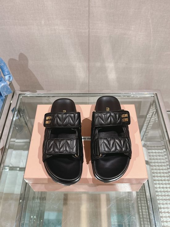 Miu Miu Leather Hook Loop Slide Sandals Padded Casual Summer Footwear