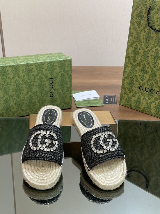 Gucci Woven Raffia Thick Sole Slides with Decorative Buckle