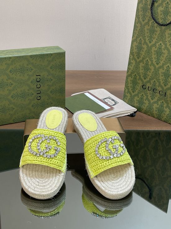 Gucci Woven Raffia Thick Sole Slides with Decorative Buckle