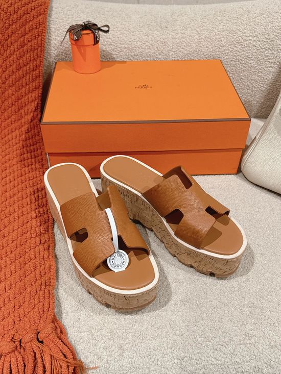 Hermes Versatile Suede Trim Sandals Exquisite Craftsmanship Non-slip Sole