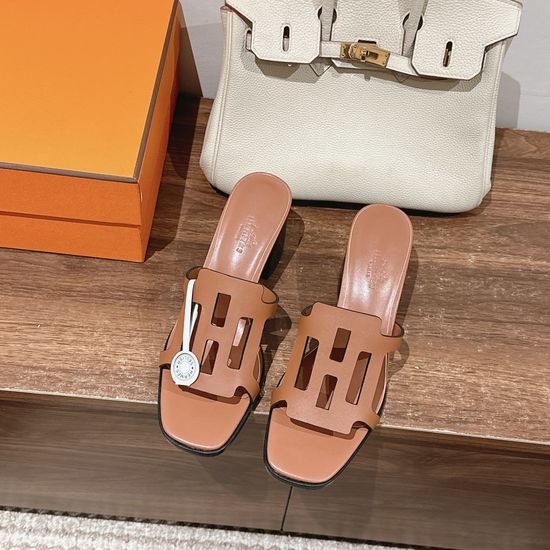 Hermes Elegant Mid-heel Sandals Soft Lining Comfortable Fashion Footwear
