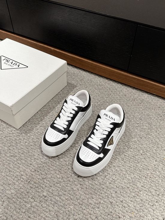Prada Cowhide Thick Sole White Sneakers Soft Comfortable Height Boosting Shoes