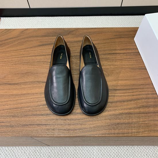 Gucci Vintage Soft Leather Loafers with Non-slip Sole