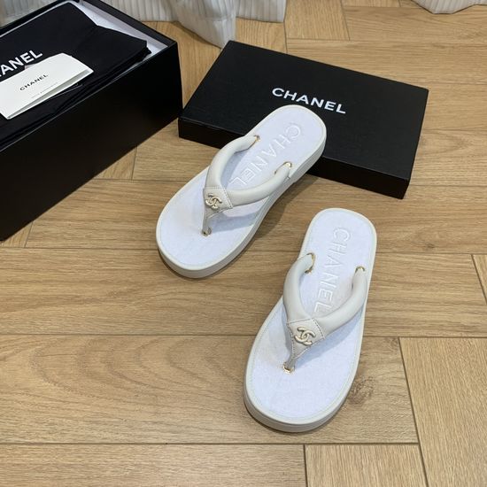 Chanel Soft Sheepskin Cushioned Comfort Flip Flops