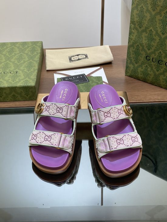 Gucci Rhinestone Decor Strap Casual Comfort Open Toe Slides