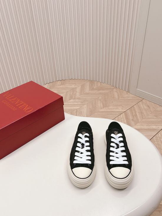 Valentino Embroidered Logo Thick Sole Casual Canvas Shoes