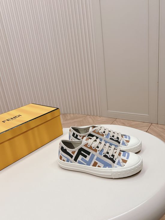 Fendi Classic Pattern Breathable Lightweight Casual Board Shoes