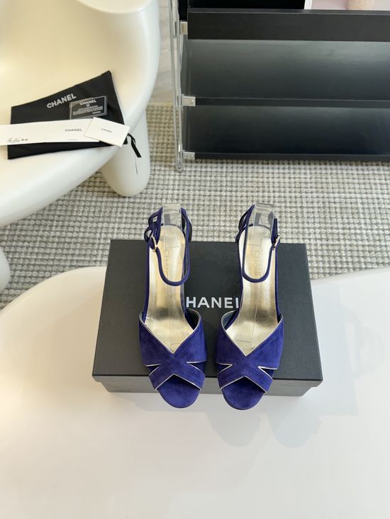 Chanel Elegant Suede Low Heel Leather Sole Sandals
