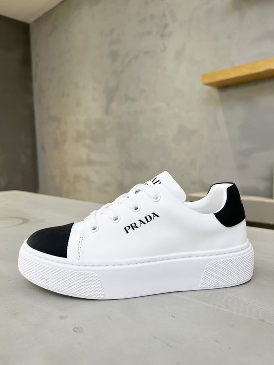 Prada Classic Elegant Leather Comfortable Casual White Shoes