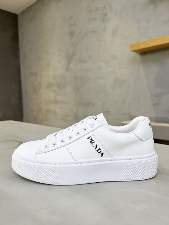Prada Classic Elegant Leather Comfortable Casual White Shoes
