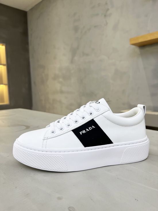 Prada Classic Elegant Leather Comfortable Casual White Shoes