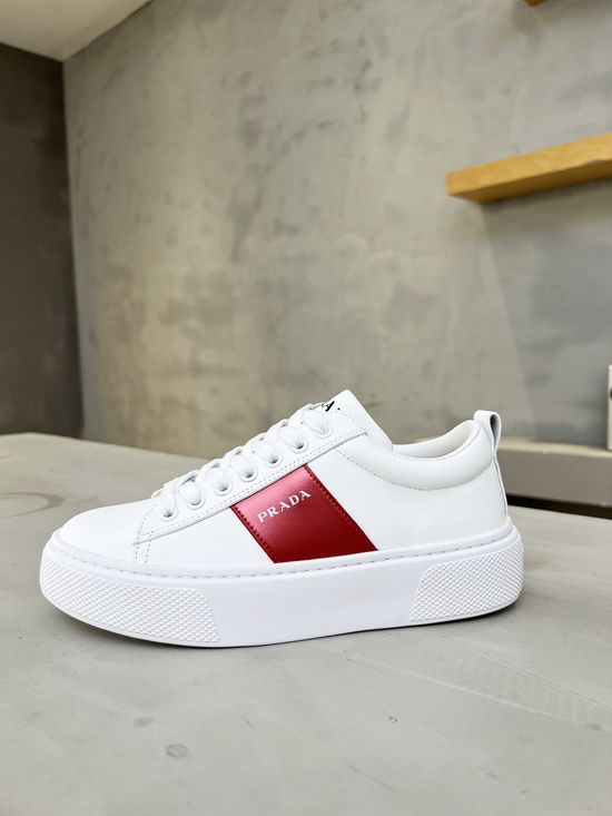 Prada Classic Elegant Leather Comfortable Casual White Shoes