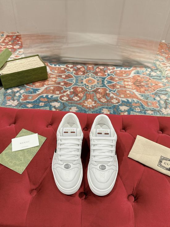 Gucci Vintage Distressed Rhinestone Casual Sneakers with Removable Charm