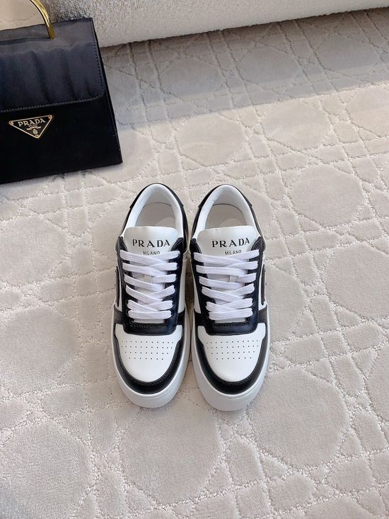 Prada Premium Leather Platform Casual Sneakers