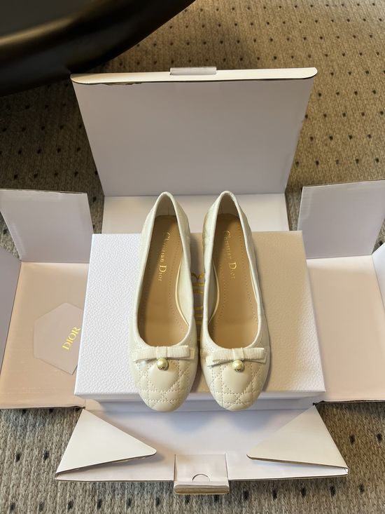 Christian Dior Patent Leather Mary Jane Shoes with Low Block Heel