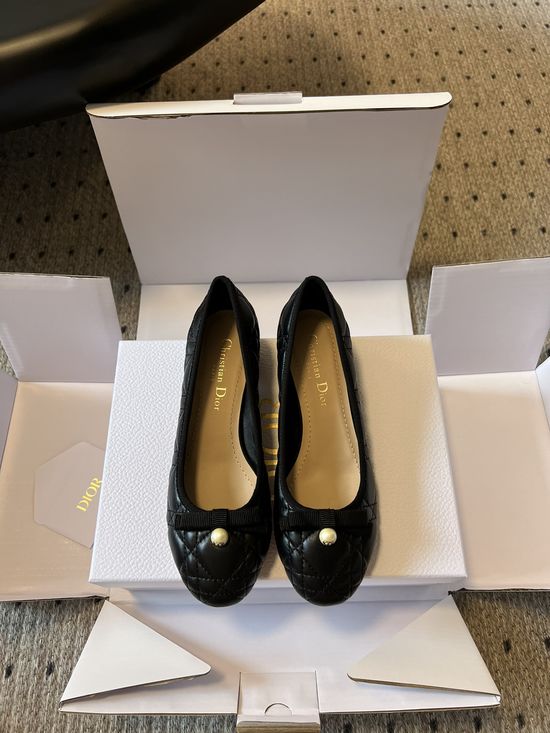 Christian Dior Patent Leather Mary Jane Shoes with Low Block Heel