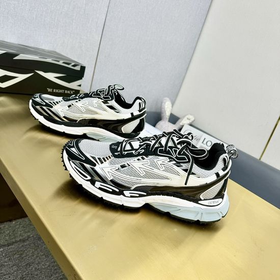 Fendi Breathable Running Shoes Lightweight Non-slip Fashion Athletic Sneakers