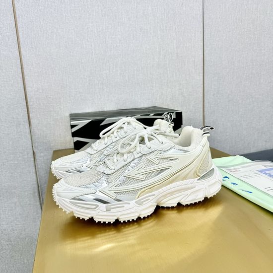 Fendi Breathable Running Shoes Lightweight Non-slip Fashion Athletic Sneakers