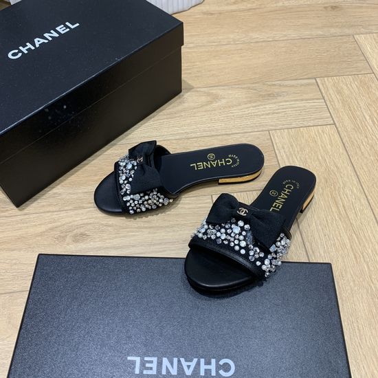 Chanel Elegant Lambskin Slide Sandals Soft All-match Casual Shoes