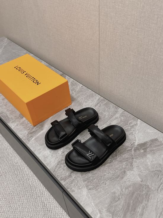 Louis Vuitton Adjustable Strap Comfortable Flat Slide Sandals