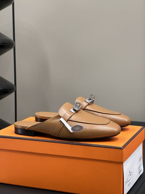 Hermes Classic Slip-On Mules With Premium Leather Lining