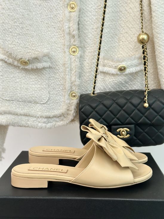 Chanel Bow Pearl Chain Elegant Silk Sandals Slides