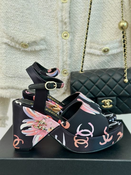 Chanel Logo Thick Heel Fashion Comfortable Platform Sandals