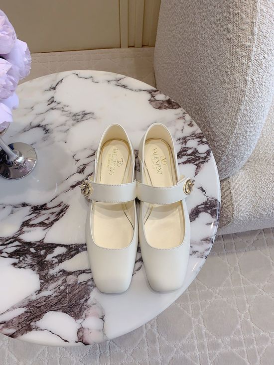 Valentino Classic Buckle Decor Leather Mary Jane Flats