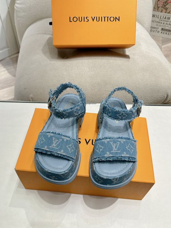 Louis Vuitton Thick Sole Half Slipper Denim Upper Hardware Logo Design