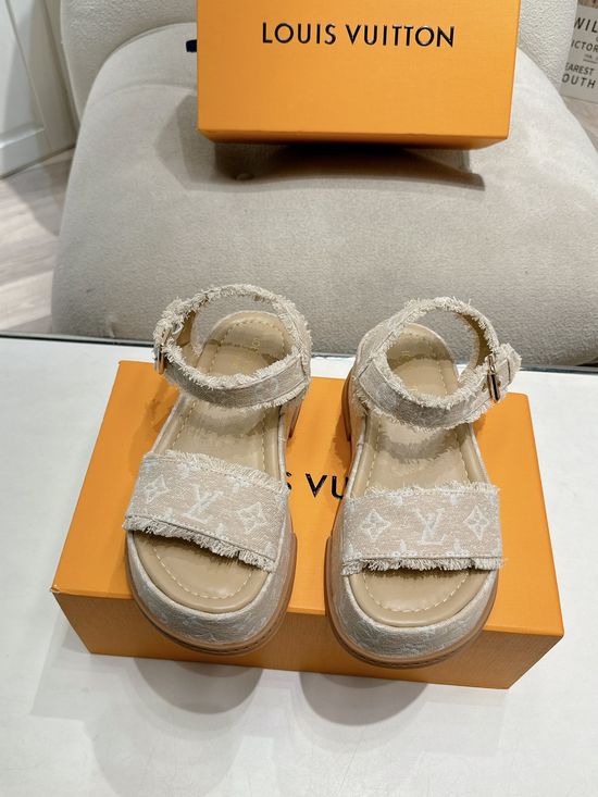 Louis Vuitton Thick Sole Half Slipper Denim Upper Hardware Logo Design